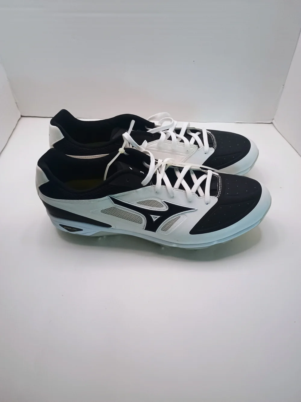 Mizuno Mens Dominant IC Baseball METAL CLEATS 320541 Size 14 New Without Box